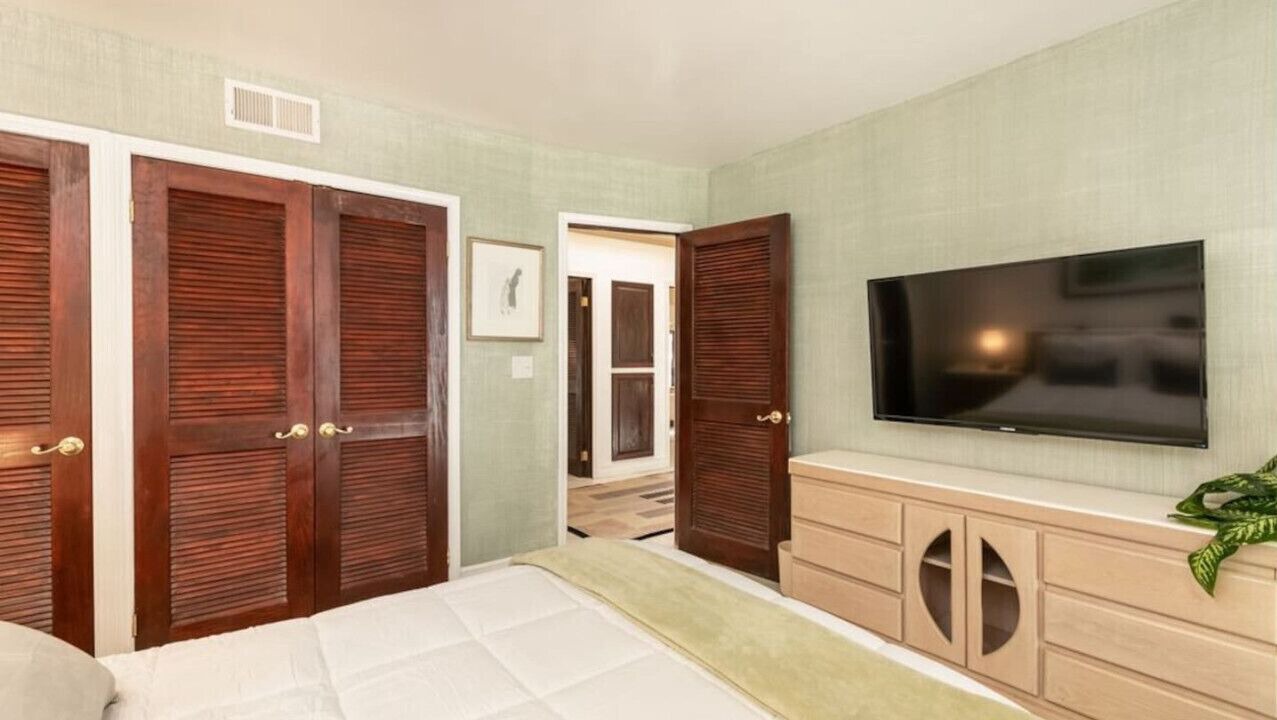 Photo of Bedroom in Los Angeles