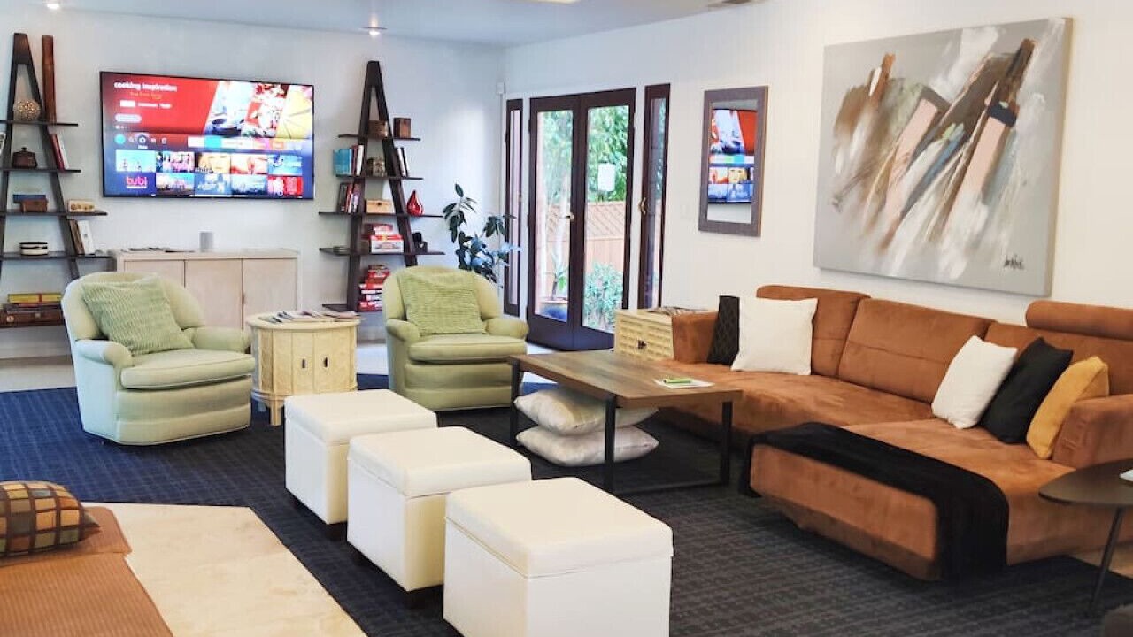 Photo of Livingroom in Los Angeles