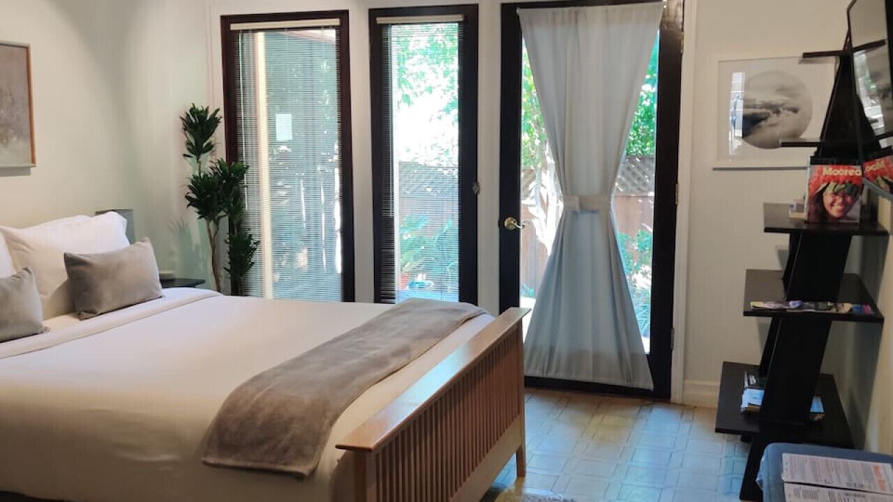 Photo of Bedroom in Los Angeles