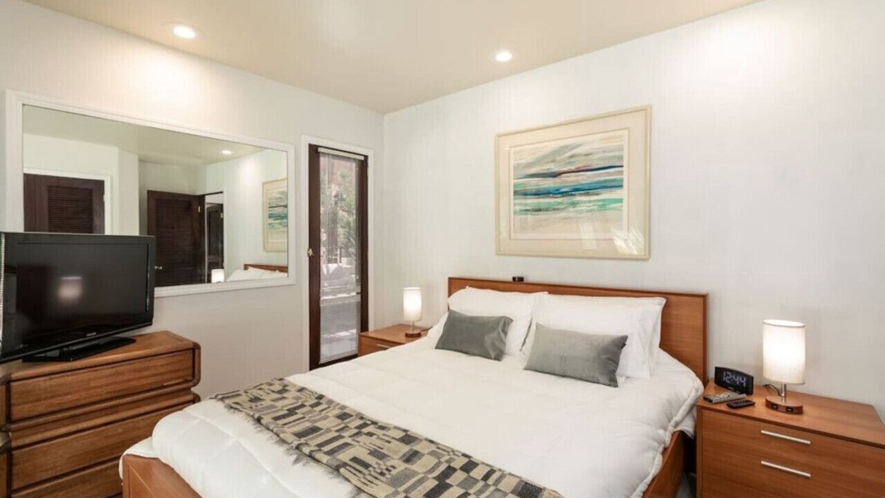 Photo of Bedroom in Los Angeles