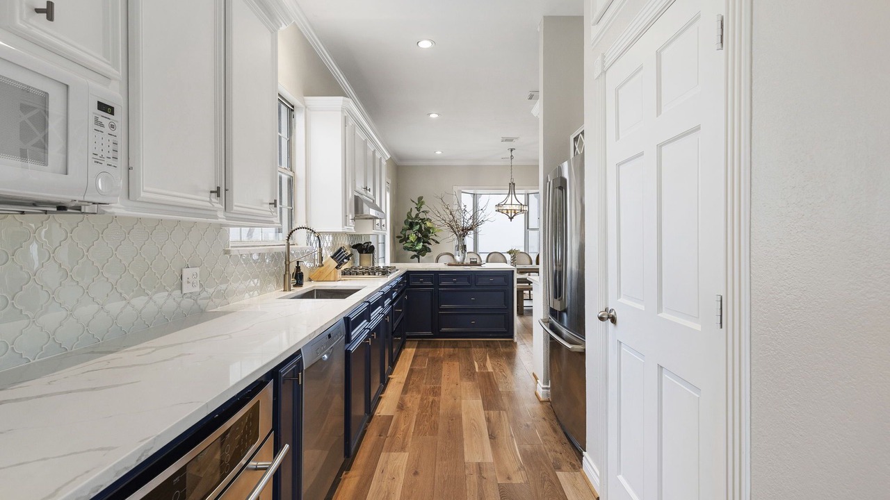 Photo of Kitchen in Clear Lake Shores