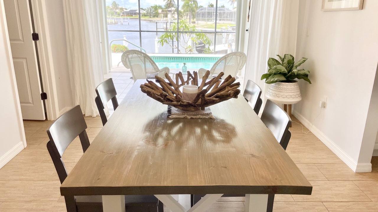 Photo of Livingroom in Burnt Store Isles