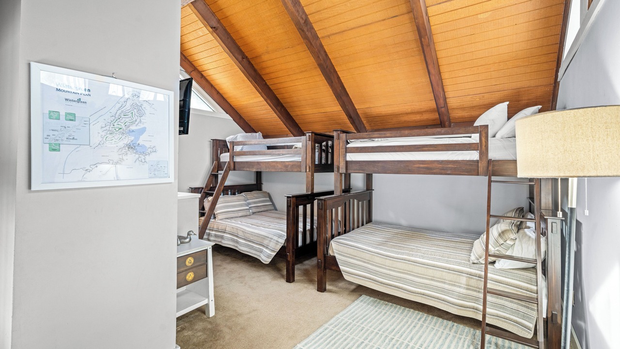 Photo of Bedroom in Treeloft