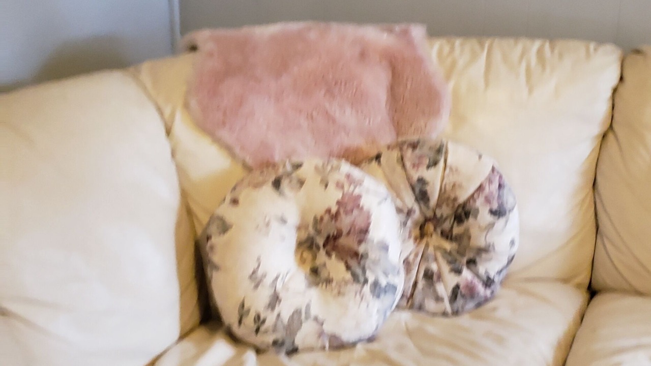 Photo of Bedroom in Mount Clemens