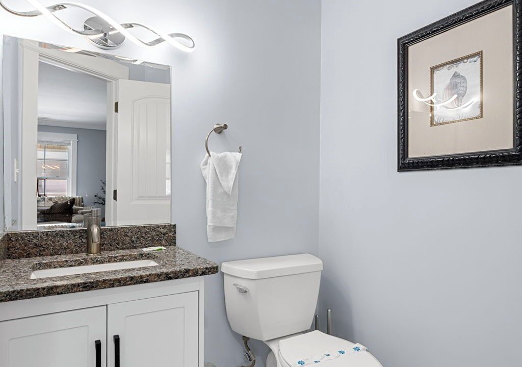 Photo of Bathroom in Garden City