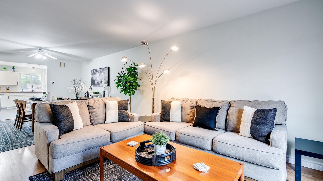 Photo of Livingroom in Leamington