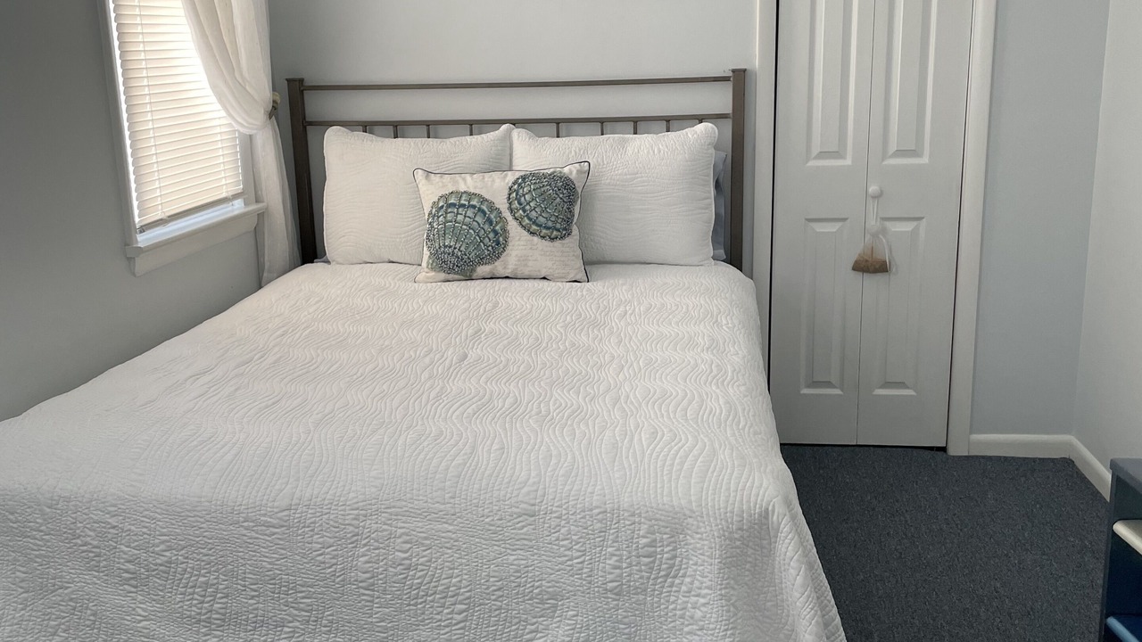 Photo of Bedroom in Bradley Beach