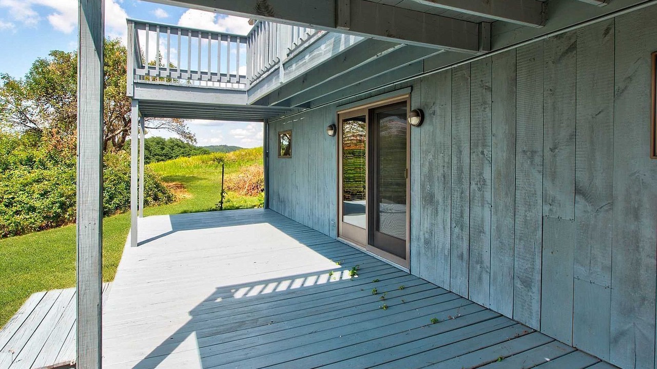 Photo of Patio Balcony in Pine Plains