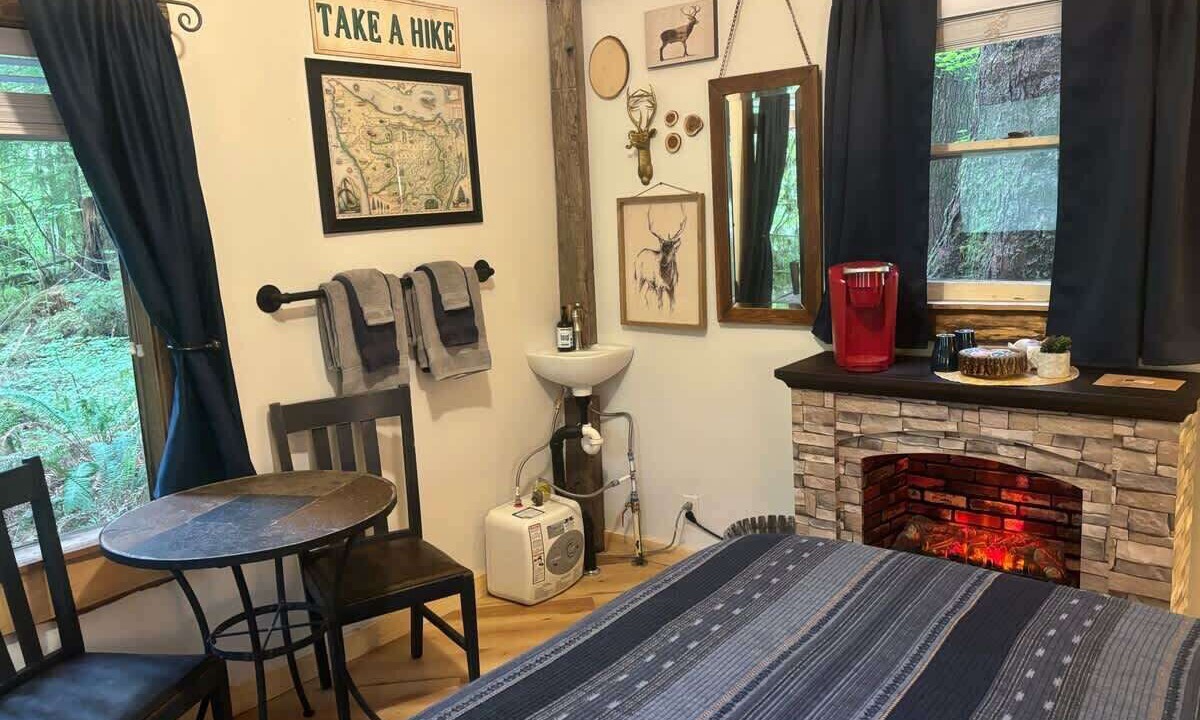 Photo of Bedroom in Forks