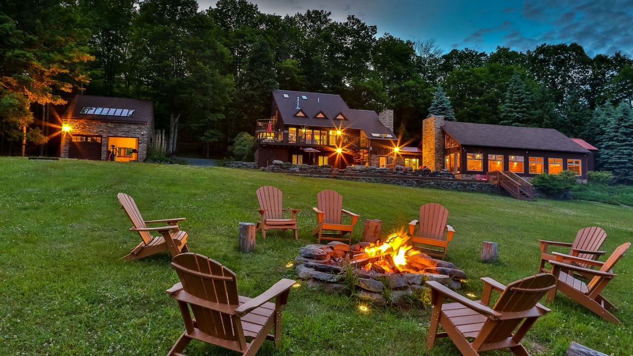 Photo of Livingroom in Windham