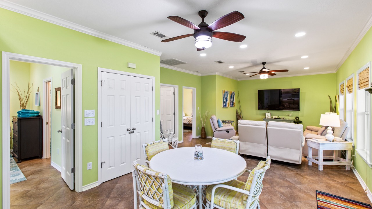 Photo of Bedroom in Port Bolivar