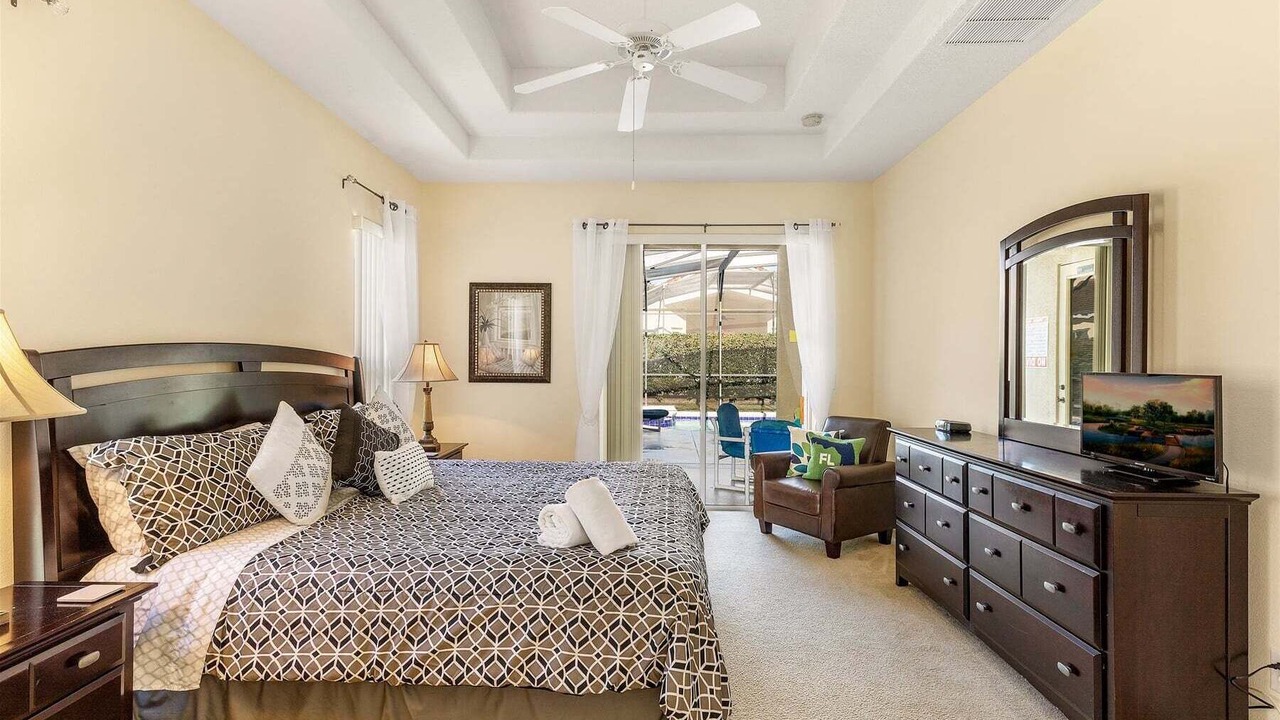 Photo of Bedroom in Tuscan Hills
