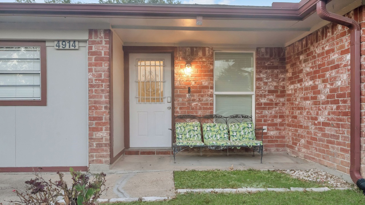 Photo of Patio Balcony in Central Southwest
