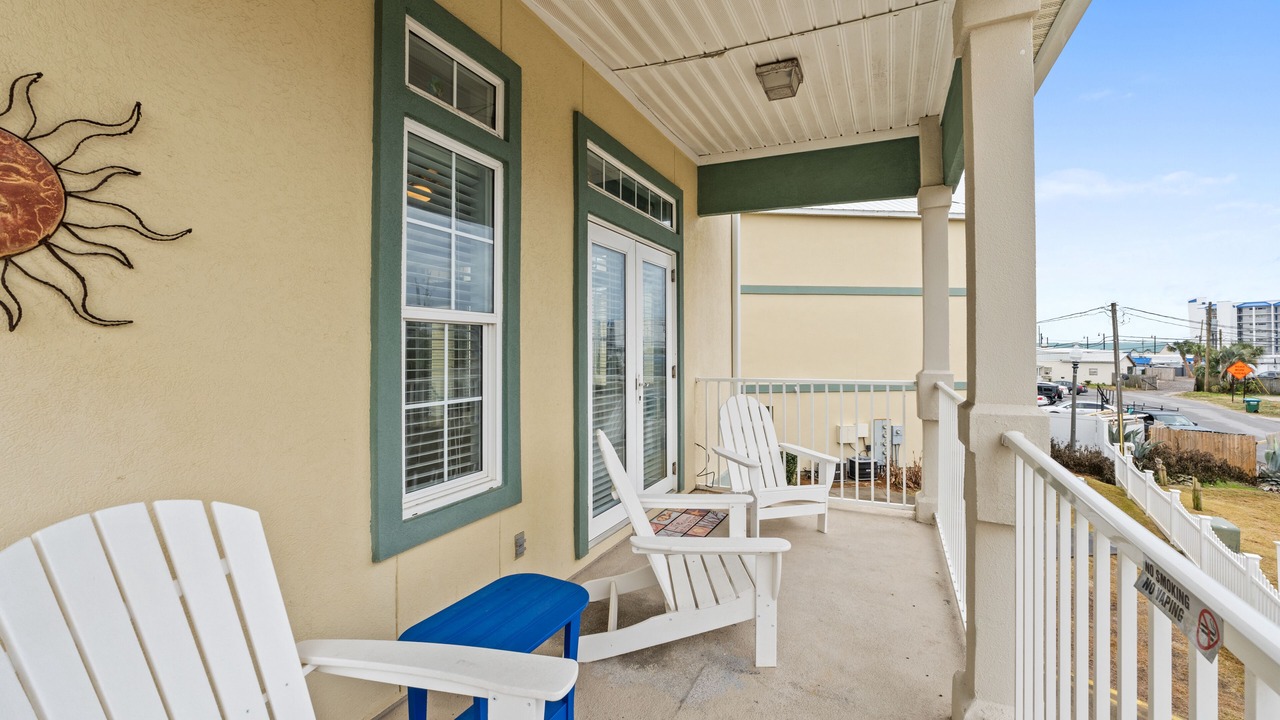 Photo of Patio Balcony in El Centro Beach