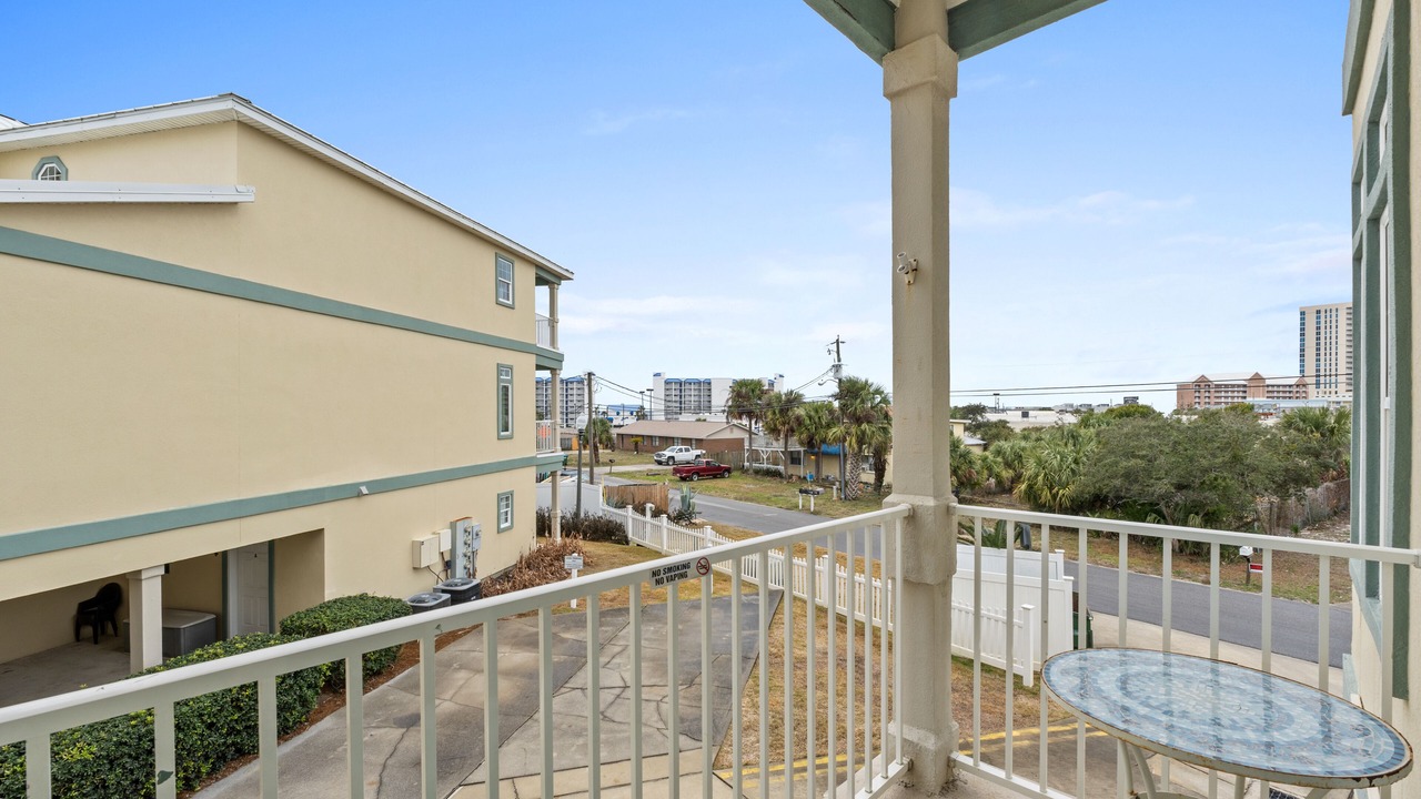 Photo of Patio Balcony in El Centro Beach