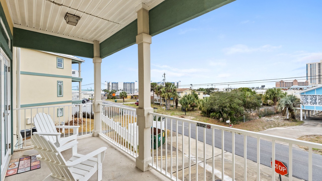 Photo of Patio Balcony in El Centro Beach