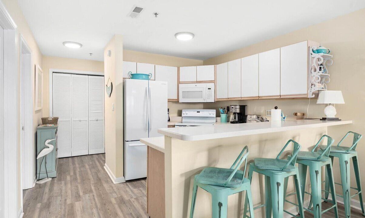 Photo of Kitchen in Heron Harbour Isle