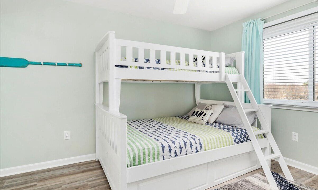 Photo of Bedroom in Heron Harbour Isle
