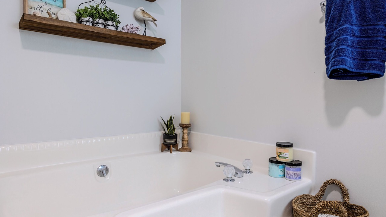 Photo of Others in Tisbury