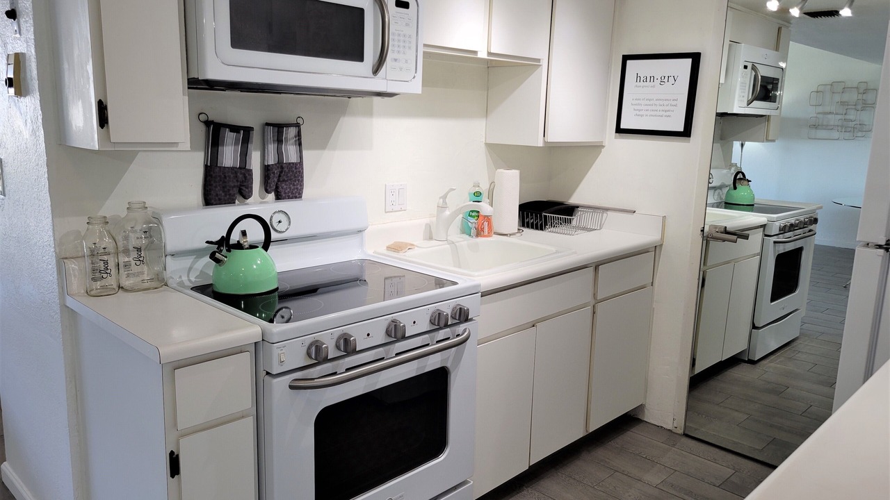 Photo of Kitchen in Roosevelt
