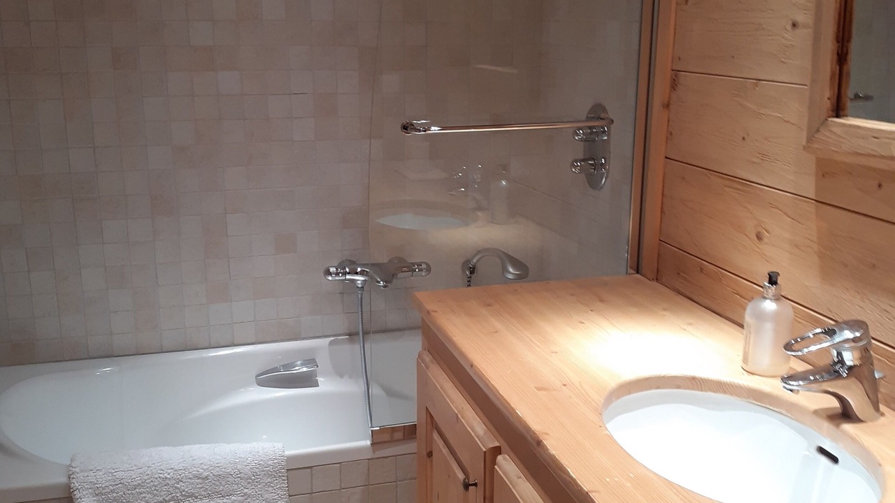 Photo of Bathroom in Le Praz