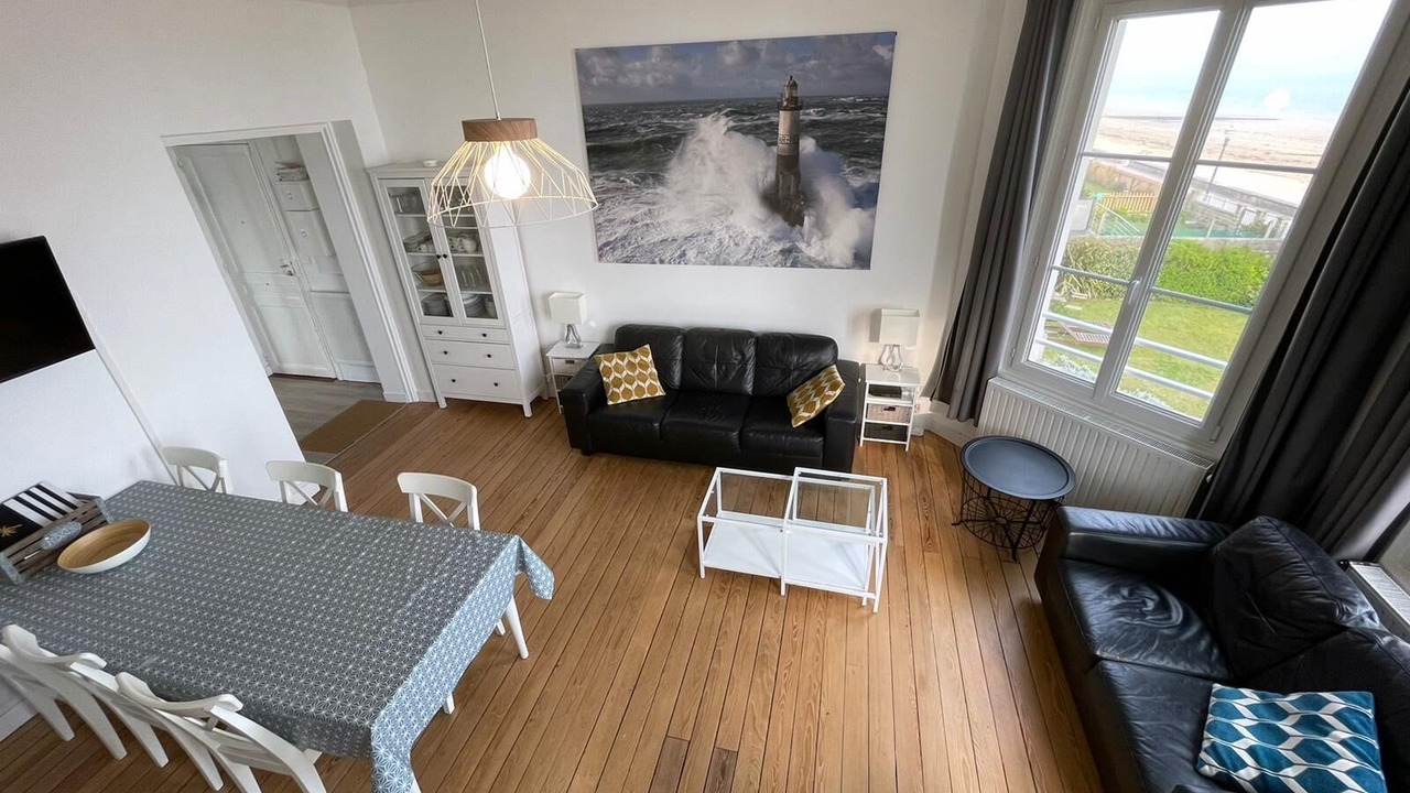 Photo of Livingroom in Saint-Regnobert-de-la-Cote-de-Nacre