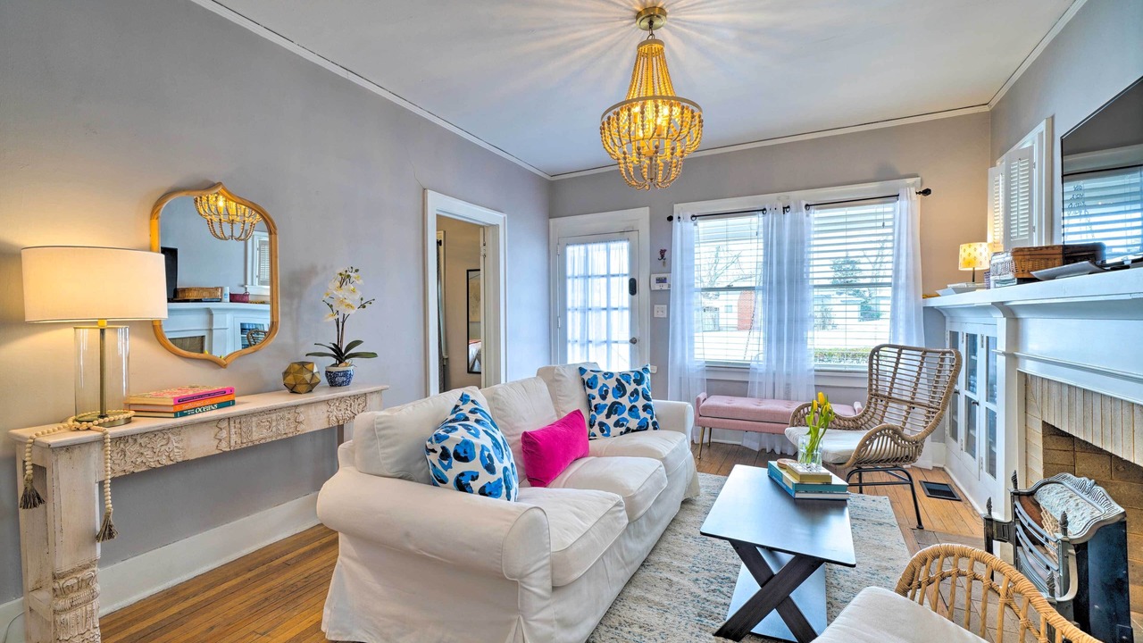 Photo of Livingroom in Central Oklahoma City