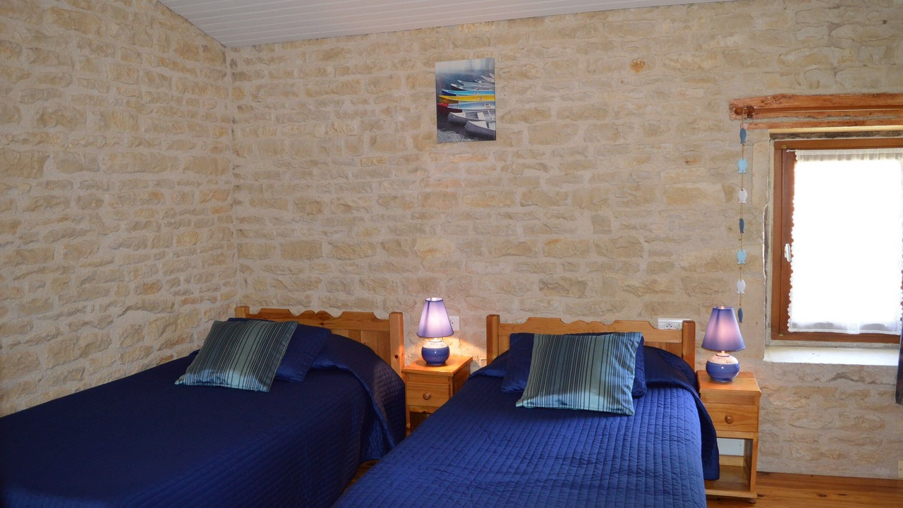 Photo of Bedroom in Saint-Pierre-d'Amilly
