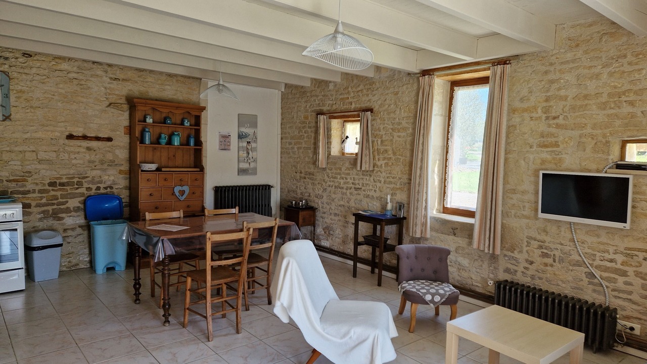 Photo of Livingroom in Saint-Pierre-d'Amilly