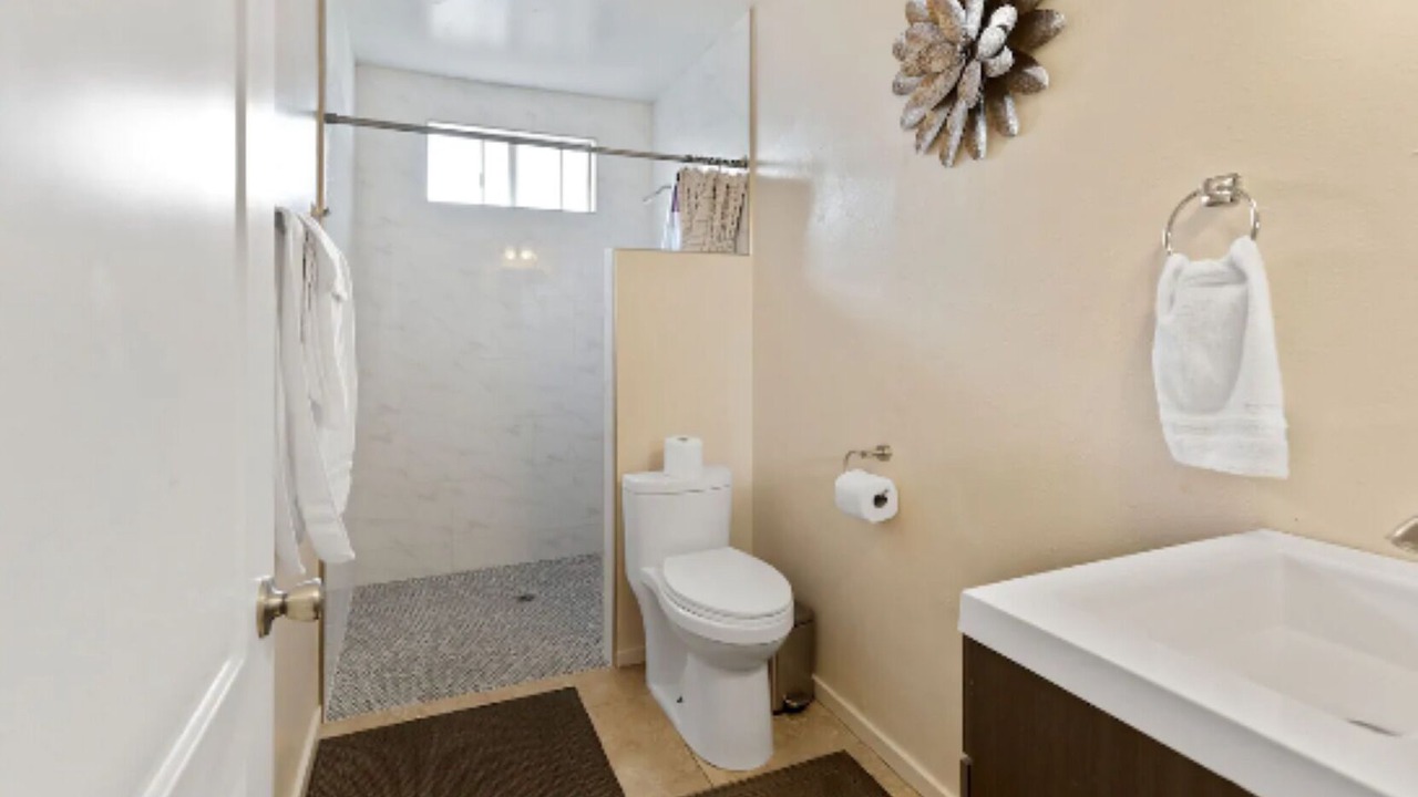 Photo of Bathroom in Hawthorne