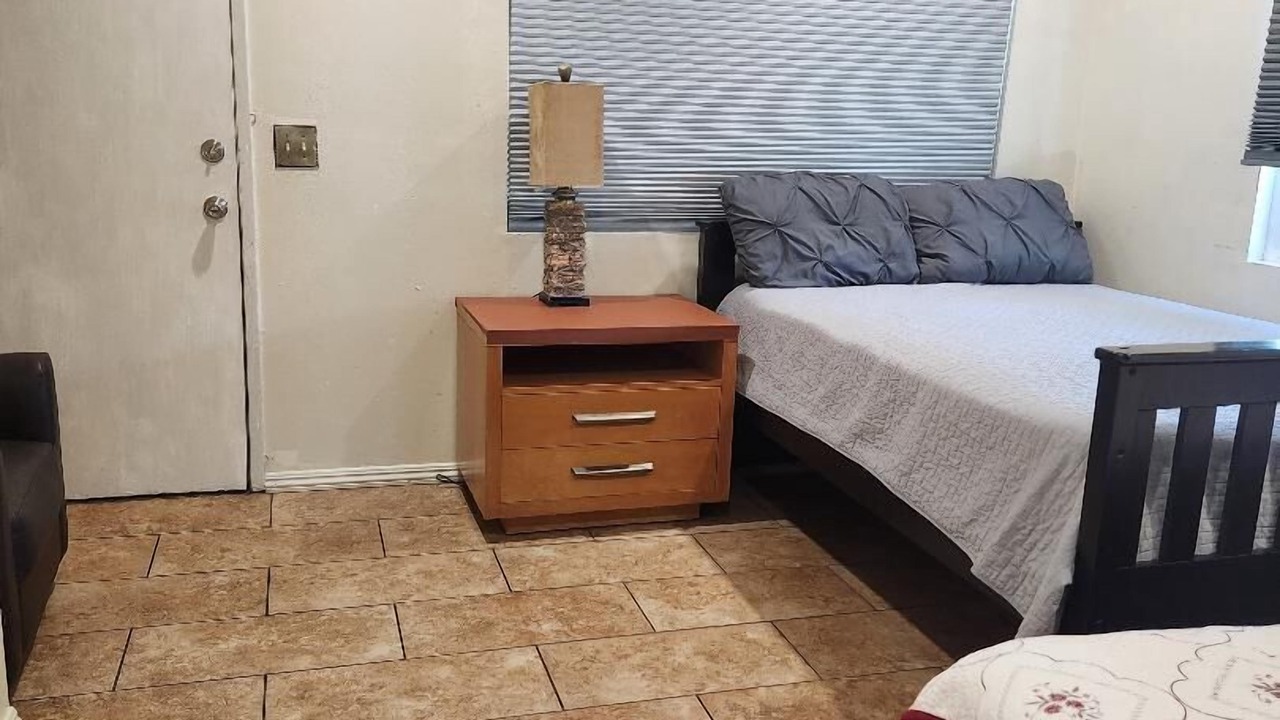 Photo of Bedroom in Hawthorne