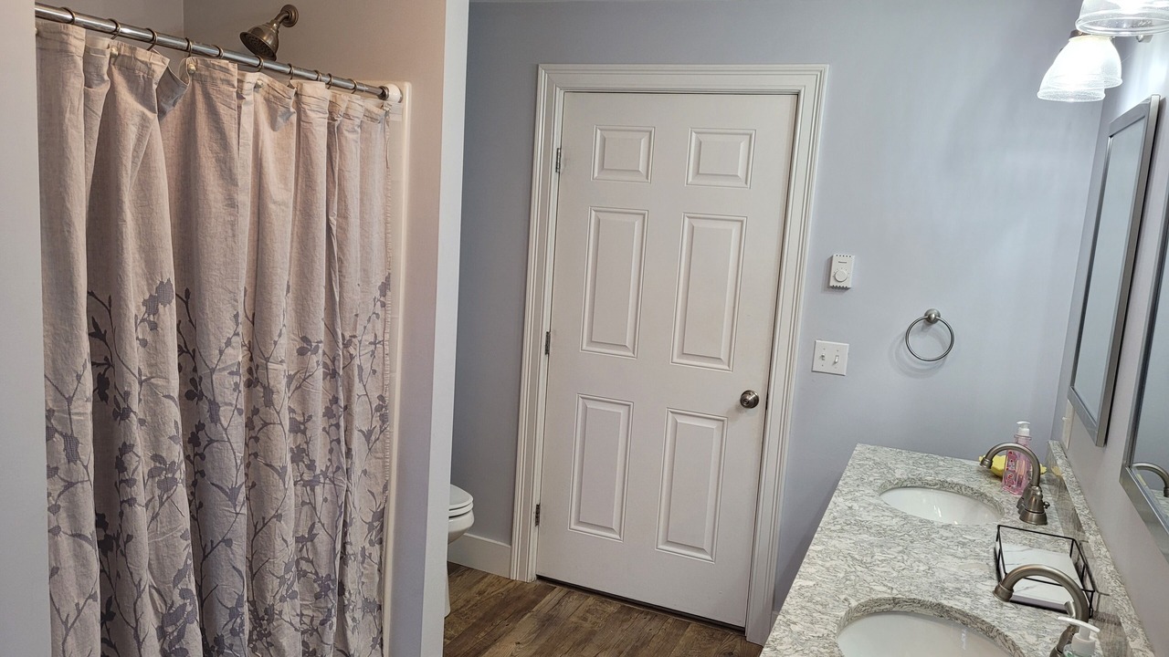 Photo of Bathroom in Narragansett Pier