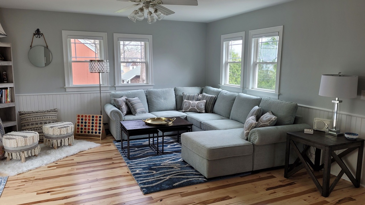 Photo of Livingroom in Narragansett Pier