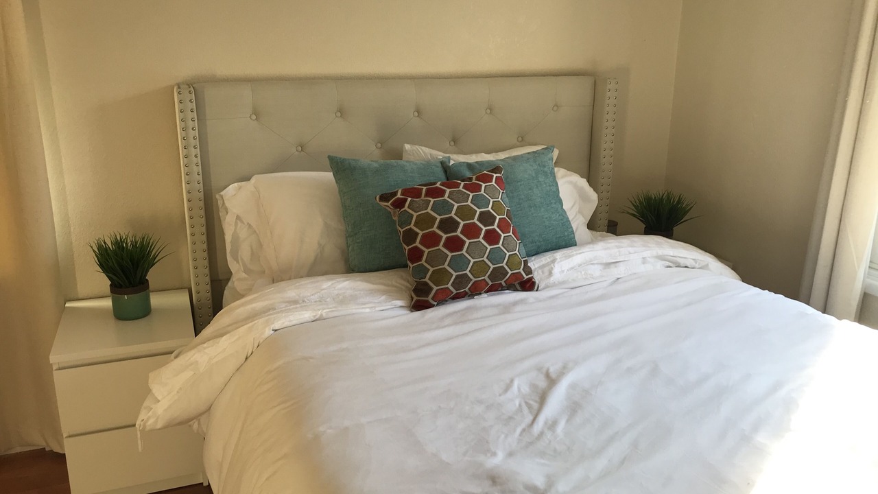 Photo of Bedroom in Martinez