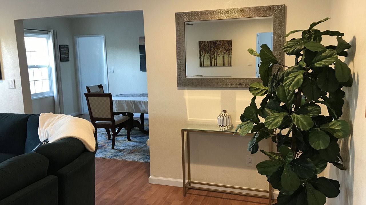 Photo of Livingroom in Martinez