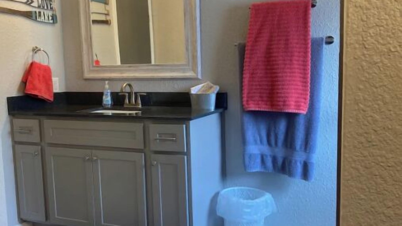 Photo of Bathroom in Canadian