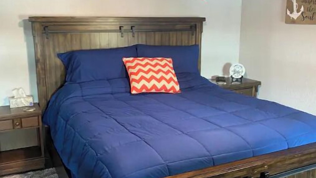 Photo of Bedroom in Canadian