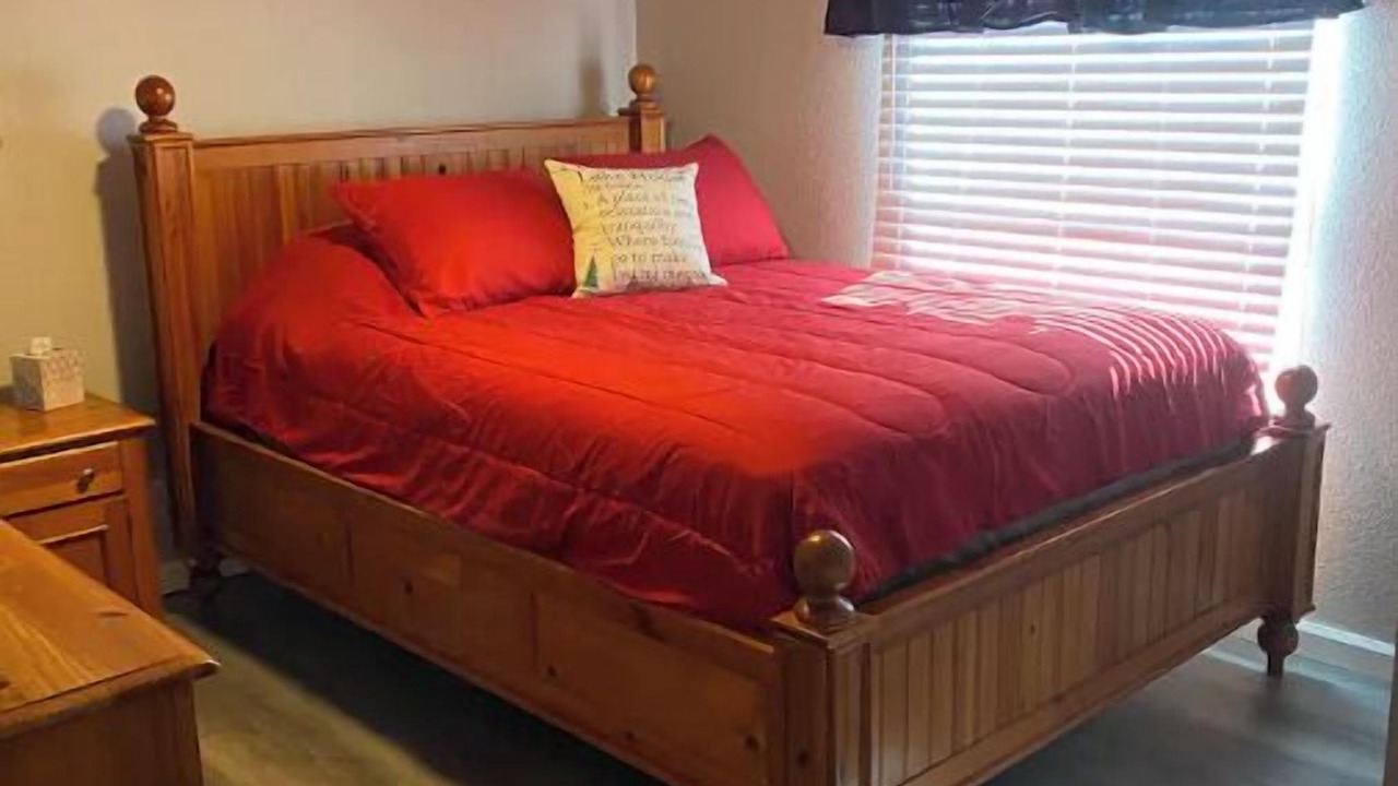 Photo of Bedroom in Canadian
