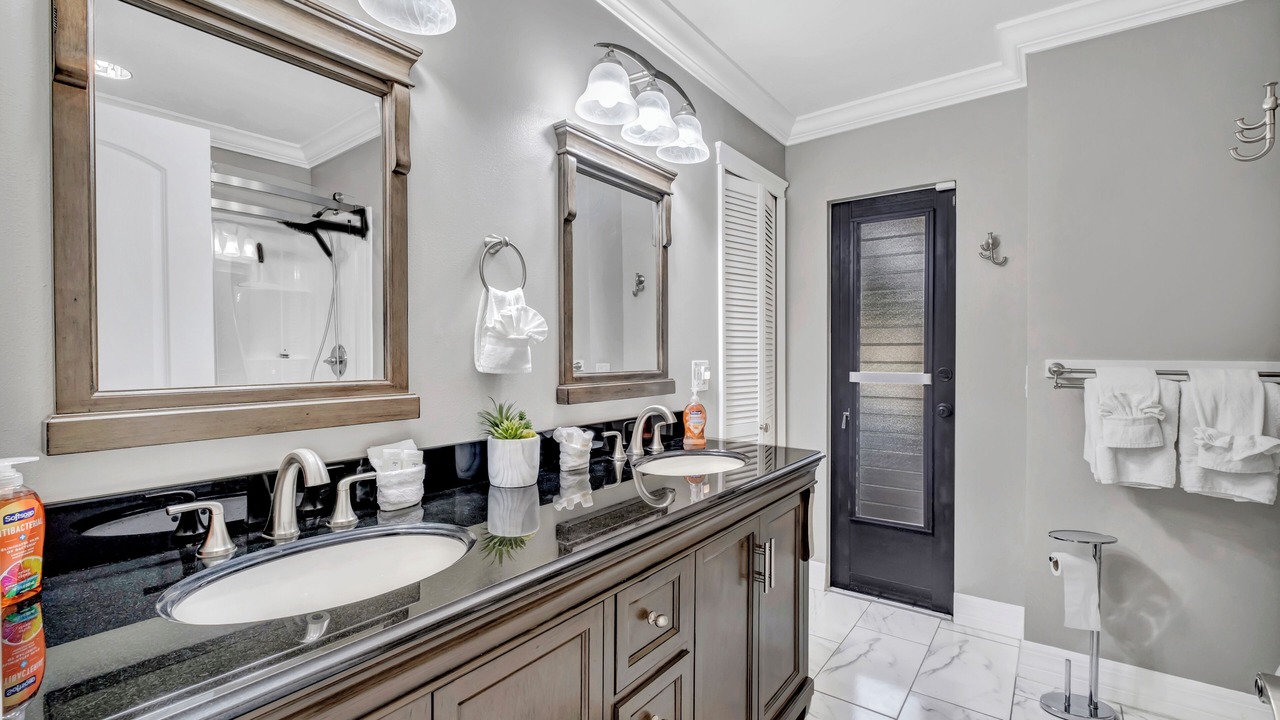 Photo of Bathroom in Port Charlotte