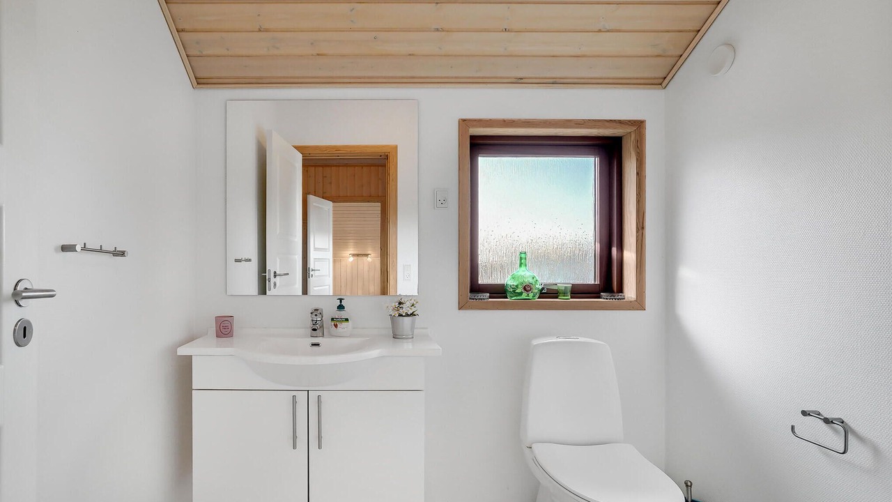 Photo of Bathroom in Ansager