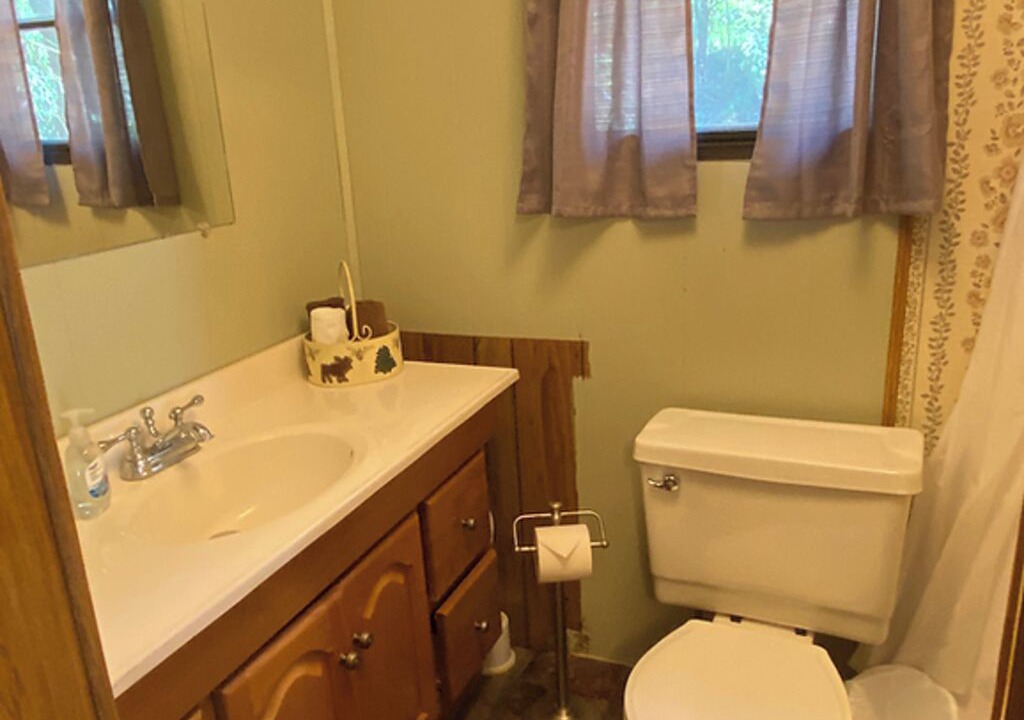 Photo of Bathroom in Mayhill