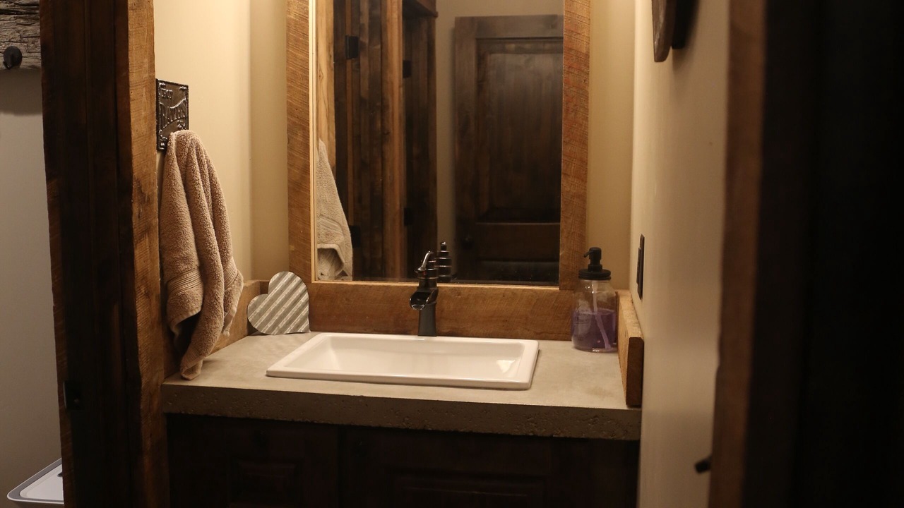 Photo of Bathroom in Tonto Basin