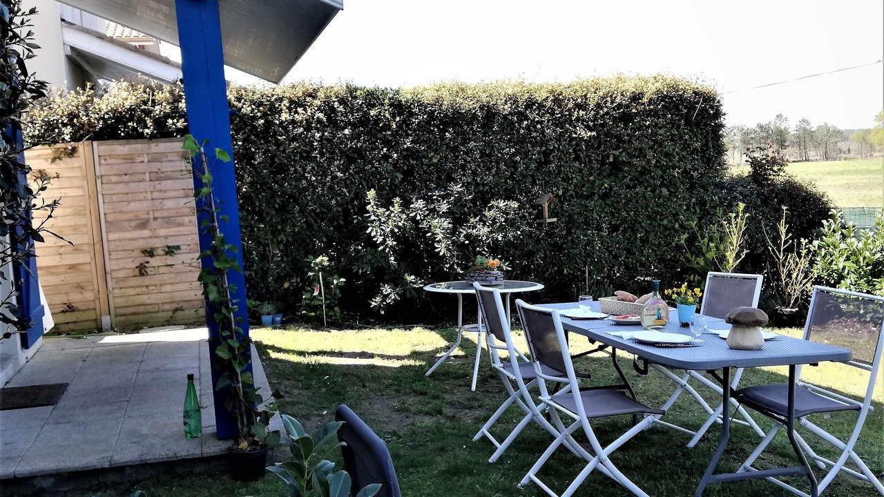 Photo of Outdoor in Bias