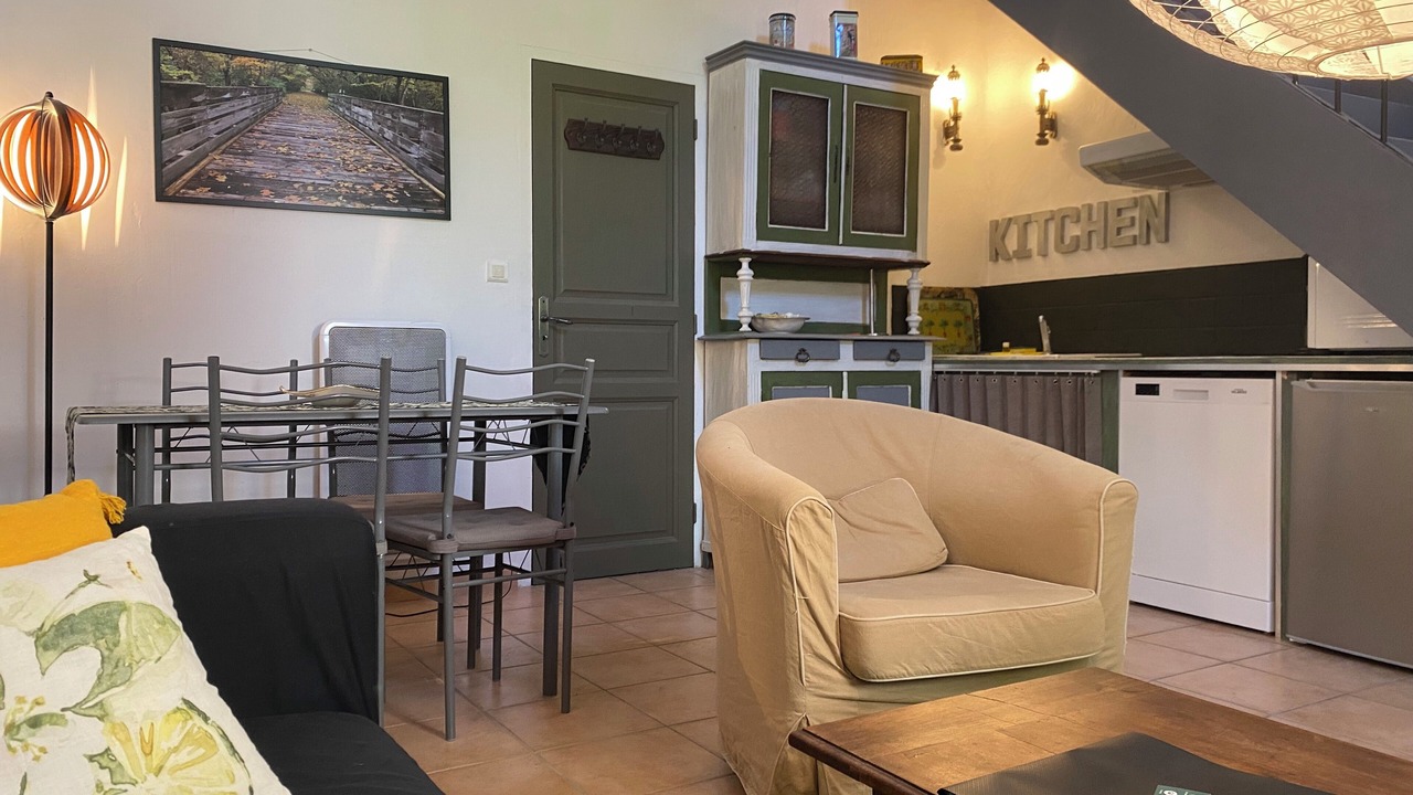 Photo of Livingroom in Cardet