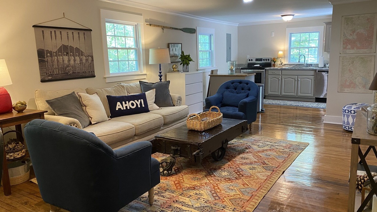 Photo of Livingroom in Lancaster