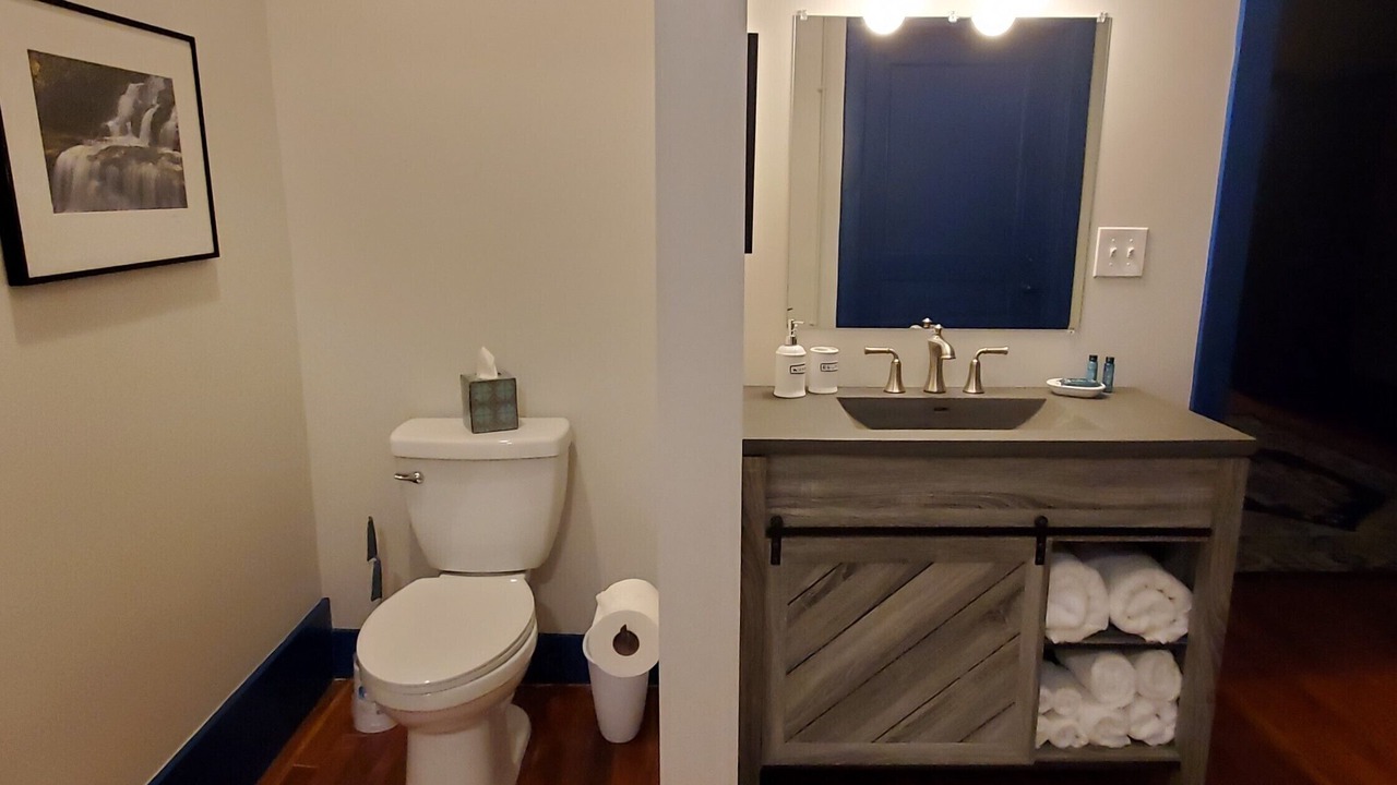 Photo of Bathroom in Central City