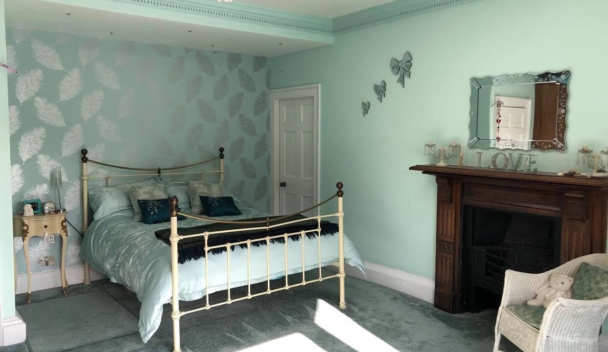 Photo of Others in Gravesend