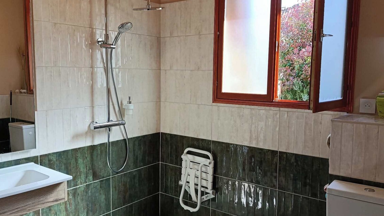 Photo of Bathroom in Pont-Remy