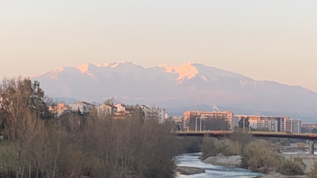 Photo of Others in Moulin a Vent