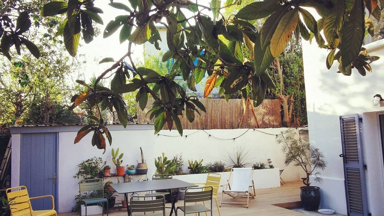 Photo of Outdoor in Beaux Arts-Boutonnet